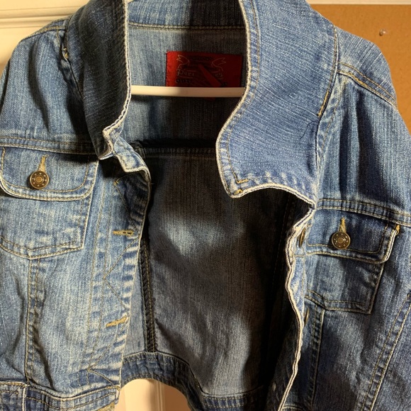 Thrifted Cropped Denim Jacket - Picture 1 of 3